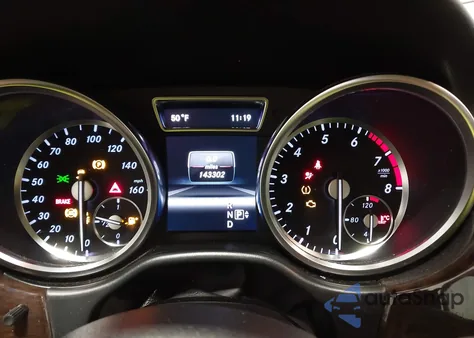 2013 Mercedes-Benz Ml 350 4Matic z USA, uszkodzony, nr VIN 4JGDA5HB2DA121173